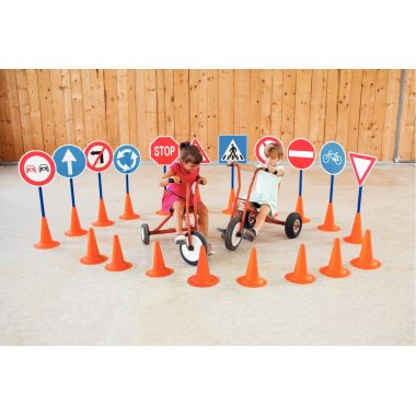 Lot de 12 Panneaux routiers 86cm