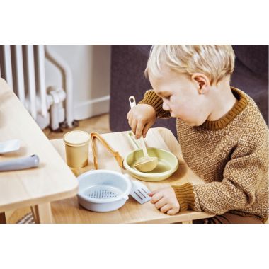 Dantoy - Batterie de cuisine en BIOplastic DANTOY, 12 pièces - 5601