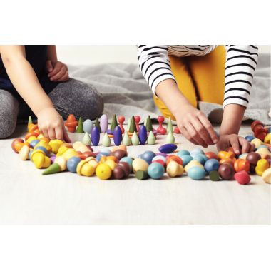 Boite de 168 pièces en bois formes et couleurs assorties