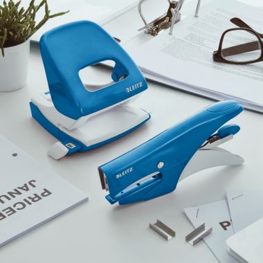 Agrafeuse de bureau Wow 5502 24/6 bleu