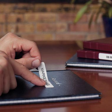 Dymo - Boite de 1 rouleau de 1000 étiquettes 25 x 12mm multi-usage adhésif semi-permanent - S0722530