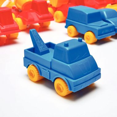 Lot de 22 véhicules en plastique assortis