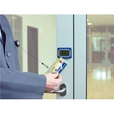 Durable - Boîte de 10 porte-carte de sécurité rigide fermée sans attache double face 2 cartes - 8924-19