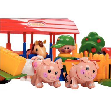 La ferme TOLO avec animaux et accessoires