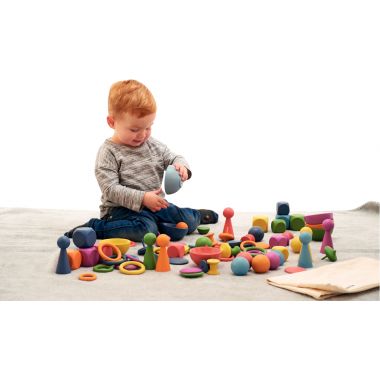 Boite de 84 pièces en bois assorties