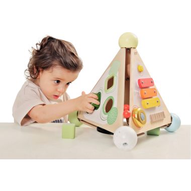Pyramide d'activités sensorielles en bois