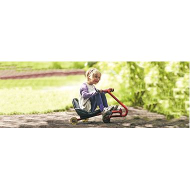 Tricycle a mains 4/7 ans