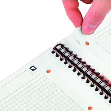 Oxford - Cahier à spirale NOTEBOOK format A4+ quadrillé 5x5, 160 pages perforées - 100103664