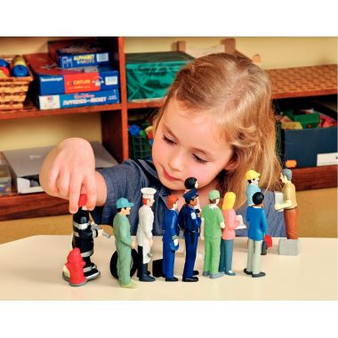 Lot de 11 personnages les métiers